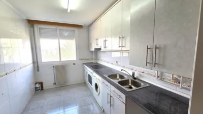 Apartment on Loudún Street, 22 photo 14