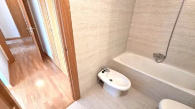 Apartment on Loudún Street, 22 photo 25