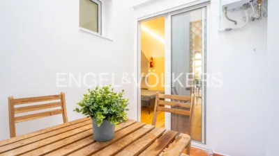 Estudio en alquiler en Calle Carrer de Dalt de La Mar - Imagen 2