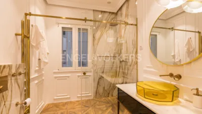 Apartment on Calle de O'Donnell photo 12