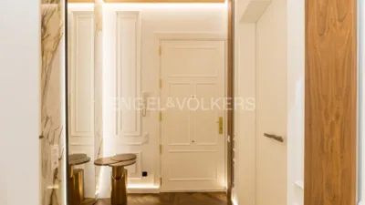 Apartment on Calle de O'Donnell photo 21