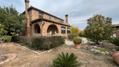 Chalet in Macastre photo 10