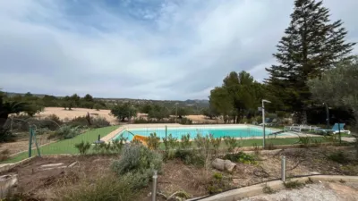 Chalet in Macastre photo 5