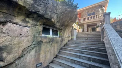 Chalet on Carrer de Santiago Rusiñol, 10 photo 4