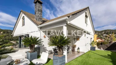 House in Vallirana photo 11