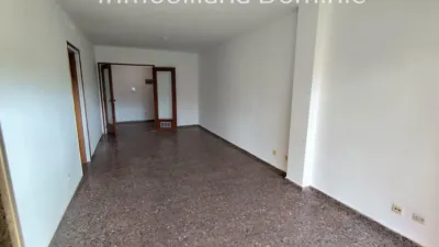 Apartment on Carrer Salvador Espriu photo 3