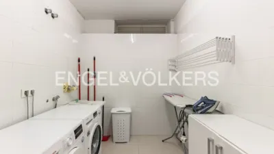 Terraced house on Carrer d'Osca photo 40