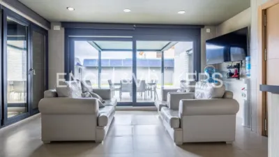 Casa en alquiler en Entrenúcleos, Entrenúcleos (Dos Hermanas) de 11.500 €<span>/mes</span>