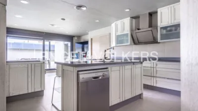 Casa en alquiler en Entrenúcleos, Entrenúcleos (Dos Hermanas) de 11.500 €<span>/mes</span>
