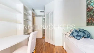 Piso en alquiler en Les Tres Torres - Imagen 41