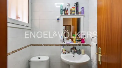 Apartment in Esparreguera photo 6