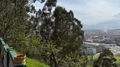 Casa en venta en Parroquias Norte-Naranco - Vista 2