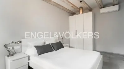 Piso en alquiler en El Raval - Imagen 19