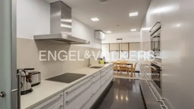 Apartment in Esplugues de Llobregat photo 4
