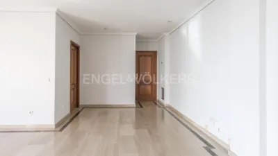 Piso en alquiler en Calle de Henri Dunant - Imagen 6