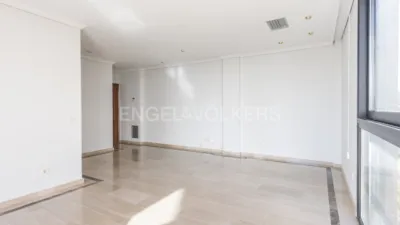 Piso en alquiler en Calle de Henri Dunant - Imagen 7