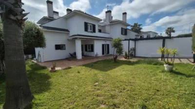 Chalet en venta en Calle de Sierra del Naranjal, Las Vaguadas-Carretera de Valverde (Badajoz Capital) de 399.000 €