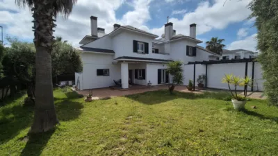 Chalet en venta en Calle de Sierra del Naranjal, Las Vaguadas-Carretera de Valverde (Badajoz Capital) de 399.000 €