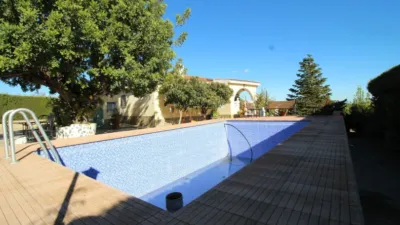 Chalet in Chiva photo 5