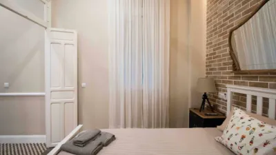 Apartment on Calle del Pintor Velázquez photo 10