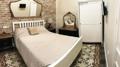 Apartment on Calle del Pintor Velázquez photo 9