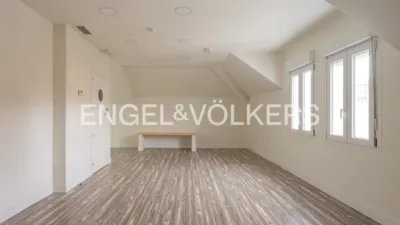 Casa en alquiler en Avenida de la Victoria, cerca de Calle de Calvo Sotelo - Imagen 16