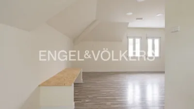 Casa en alquiler en Avenida de la Victoria, cerca de Calle de Calvo Sotelo - Imagen 19