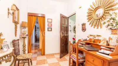 Terraced house in Zona Esperanza de Triana photo 12