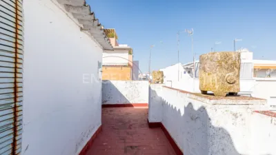 Terraced house in Zona Esperanza de Triana photo 29