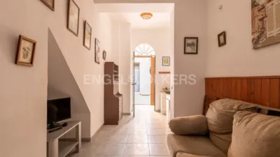 Terraced house in Zona Esperanza de Triana photo 2