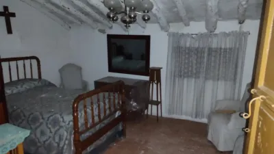 Terraced house on Calle de la Corredera photo 15