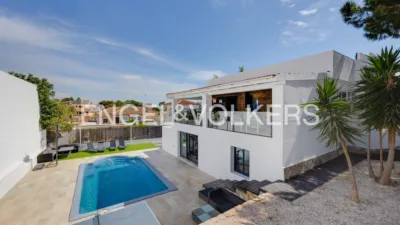 Rustic villa in Los Balcones-Los Altos-Punta Prima photo 37