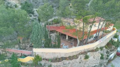 Rustic house on Avinguda de la Fuente Baños photo 7