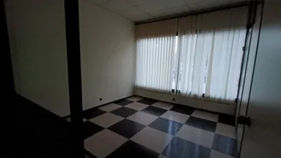 Ground-floor commercial unit on Aritz Bidea photo 4