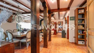 House in Becerril de la Sierra photo 2