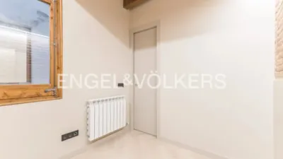 Flat in El Poble-sec photo 16