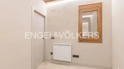 Flat in El Poble-sec photo 17