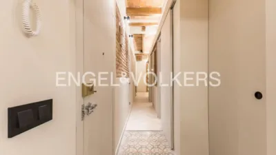 Flat in El Poble-sec photo 22