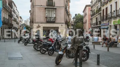 Estudio en alquiler en Calle de la Luna - Imagen 25