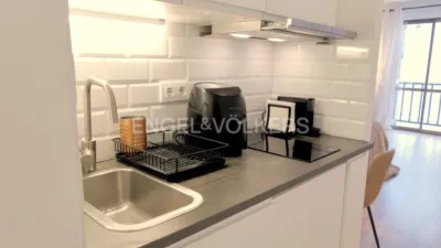 Estudio en alquiler en Calle de la Luna - Imagen 4