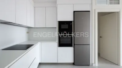 Piso en alquiler en Avenida de las Cortes Valencianas - Imagen 12