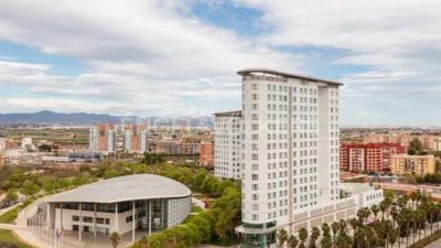 Piso en alquiler en Avenida de las Cortes Valencianas - Imagen 26