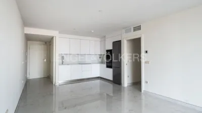 Piso en alquiler en Avenida de las Cortes Valencianas - Imagen 6