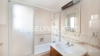 Piso en venta en Vallcarca-Els Penitents, Vallcarca-Els Penitents (Distrito Gràcia. Barcelona Capital) de 650.000 €