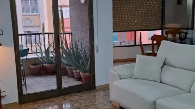 Apartment on Carrer Poeta Miguel Hernandez photo 29