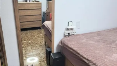 Apartment on Carrer Poeta Miguel Hernandez photo 32
