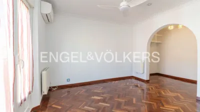 Piso en alquiler en Calle de Sánchez Barcáiztegui - Imagen 3