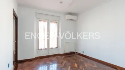 Piso en alquiler en Calle de Sánchez Barcáiztegui - Imagen 7