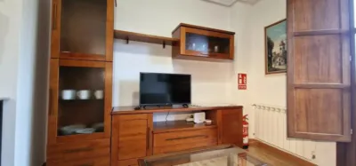 Piso en alquiler en Calle de las Cruces, 3, Centro (Distrito Centro. Gijón) de 800 €<span>/mes</span>