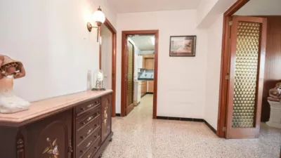 Apartment in Plaça de Francesc García i Orell photo 25